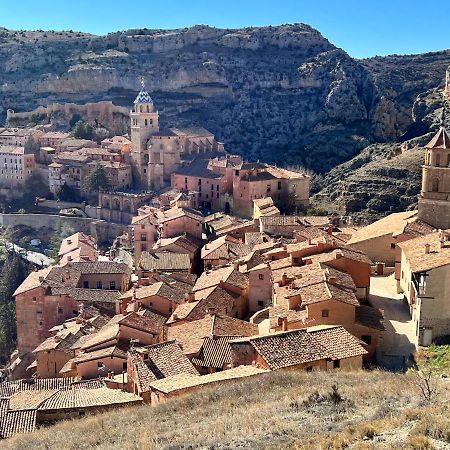 Portal De Molina 1 - Piso Acogedor En El Caso Historico De Albarracin Apartment Exterior photo